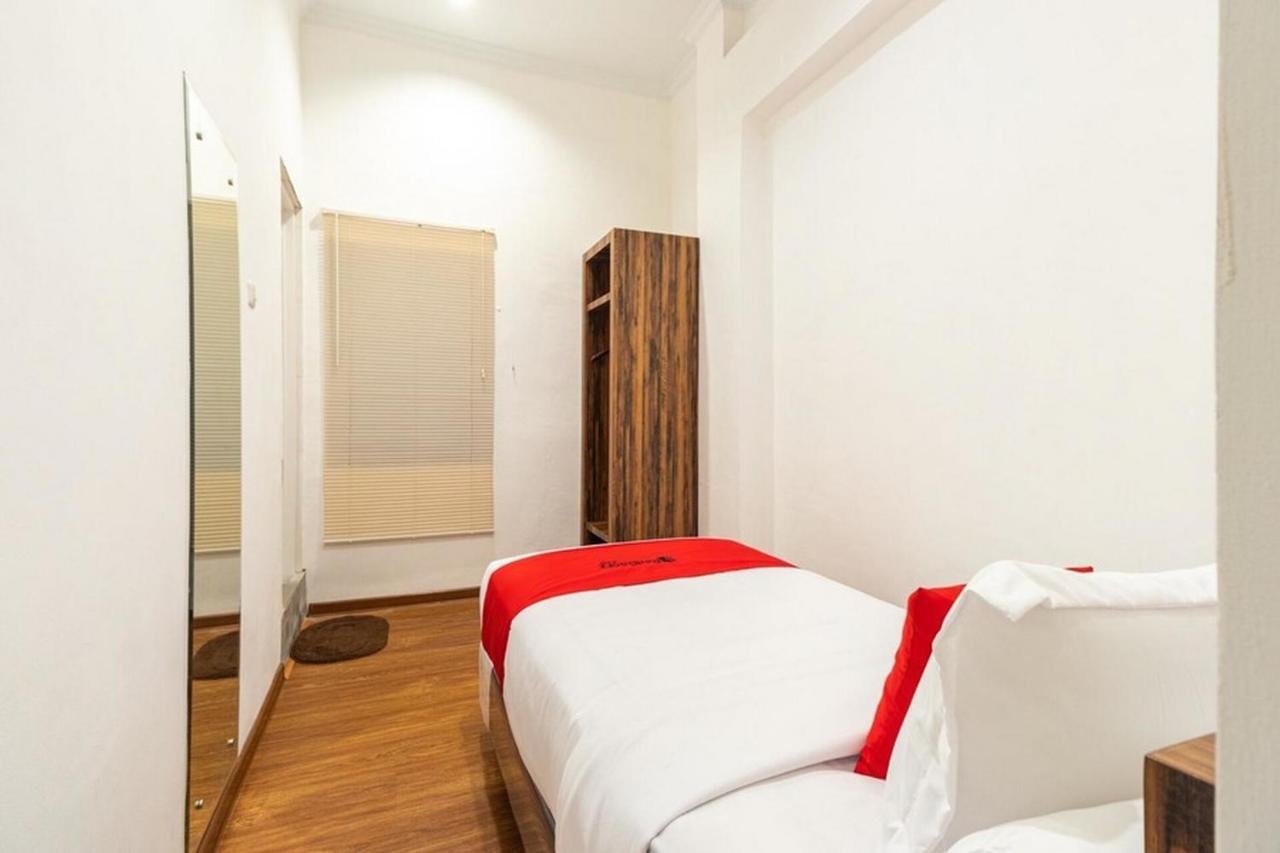 Hotel Reddoorz @ Binjai Exterior foto